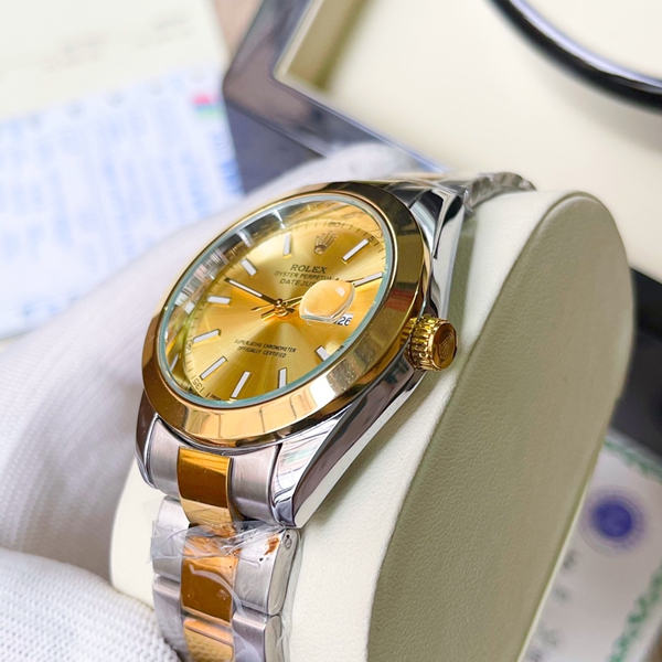 ブランド時計角部分ディテール